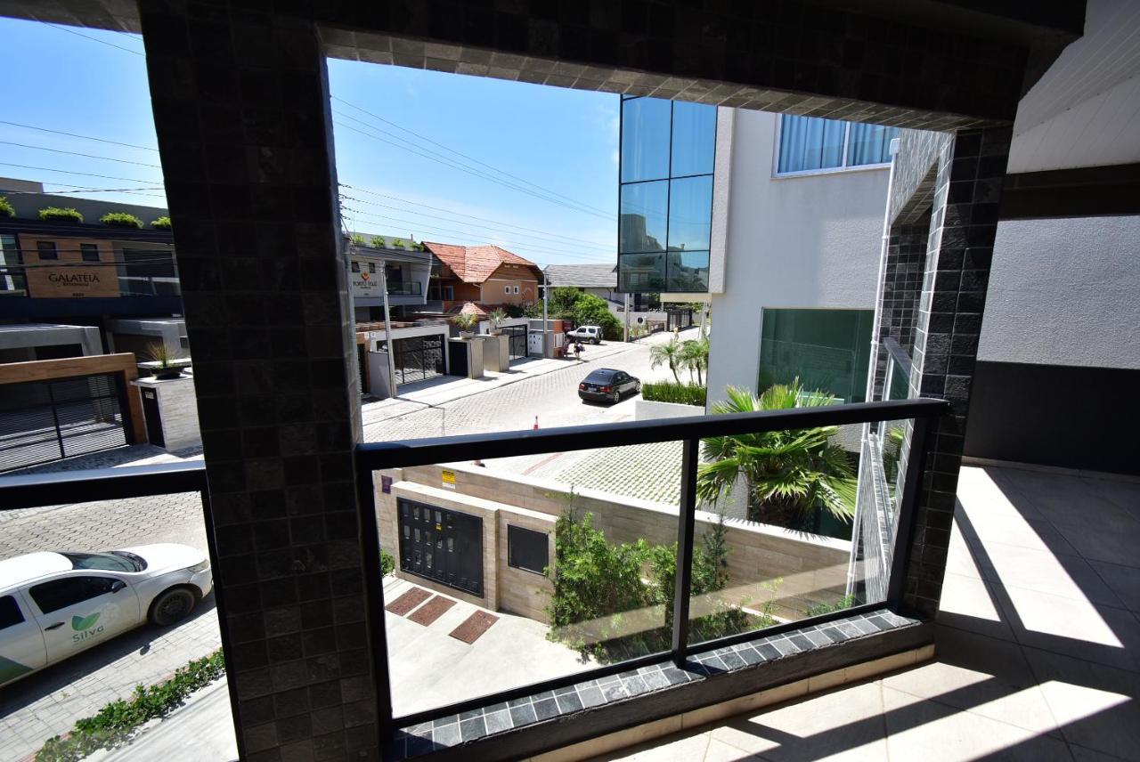 Residencial Melfi 3 Ap.2 Frente Daire Bombinhas Dış mekan fotoğraf